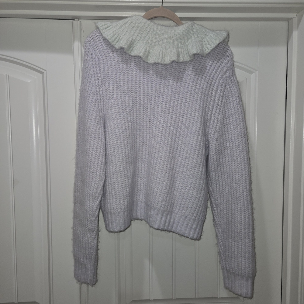 Zara Lavender  Bib Collar Sweater with decor buttons Size XL. EUC - Picture 6 of 11